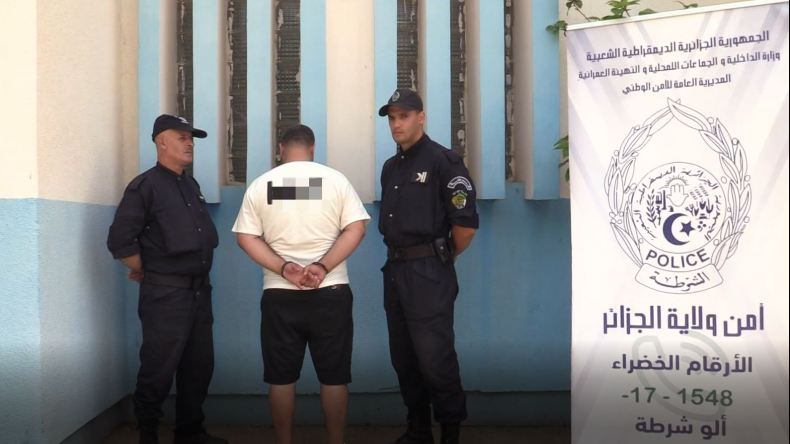 توقيف مشتبه فيه بإتلاف صور المترشحين للإنتخابات