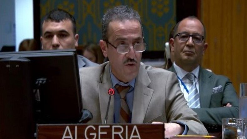 نسيم قاواوي: الإحتلال الصهيوني “غير آبه بمصير الفلسطينيين ولا العمال الإنسانيين”