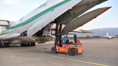 Acheminement d’aides humanitaires vers les camps des réfugiés sahraouis à Tindouf