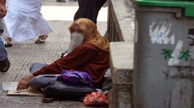 التسوّل يستفحل بأساليب جديدة رغم القوانين الصارمة!