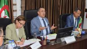 مراد يؤكد اتخاذ كل الاجراءات لمواجهة فيضانات بشار