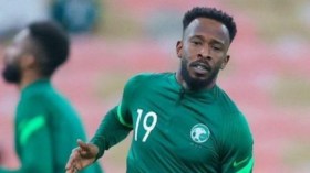 تطورات جديدة في حادثة سقوط لاعب منتخب السعودية من شرفة منزله