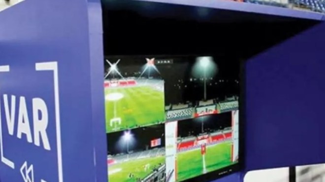 اختتام ملتقى “الفيفا” للتحكيم حول تقنية “الفار”