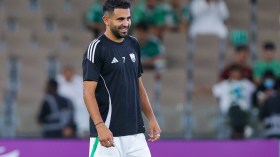 بالفيديو.. محرز يضيّع ركلة جزاء ويساهم في فوز الأهلي على برسيبوليس