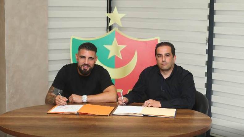 ديلور يلتحق بِصفوف المولودية