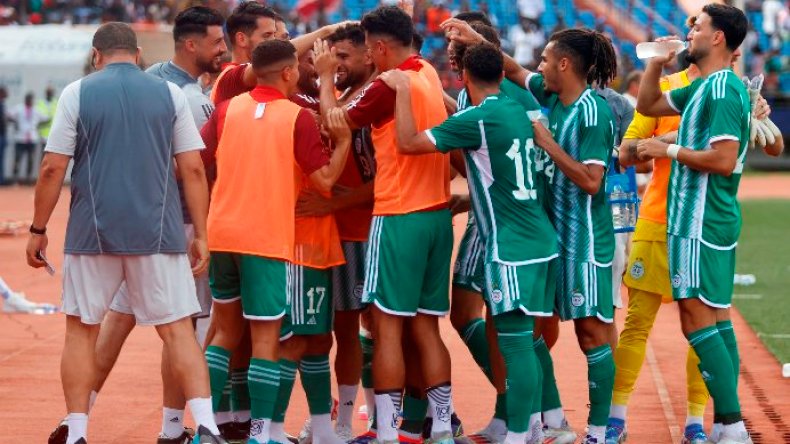 استعراض مُبْهِرٌ لـ “مُحاربي الصّحراء” في منروفيا