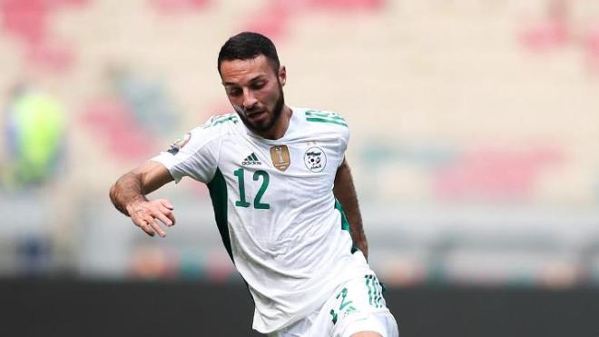 “الفيفا” تُجبر نادي أحد على دفع 26 مليارا لِبلقبلة