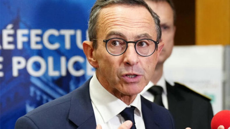 وزير الداخلية الفرنسي يبتزّ الدول الرافضة لاستقبال مهاجريها
