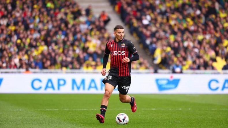 بوعناني يستعدّ لِاتّخاذ قرار هامّ