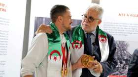 بِالصّور: عميد مسجد باريس يُكرّم الأبطال الجزائريين في أولمبياد ذوي الهمم