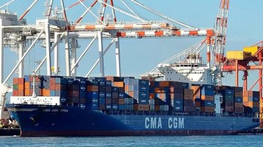 Strange timing for hike in French company’s fees for shipping containers to Algeria