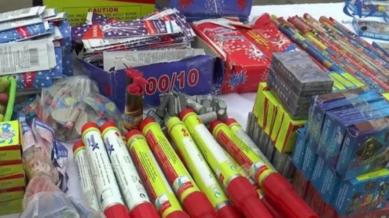 تراجع ملحوظ لطاولات بيع المفرقعات بالعاصمة عشية المولد