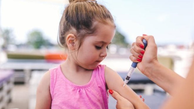 خبراء يحذرون: هذه الأغذية الصحية قد تسبب السكري للأطفال!