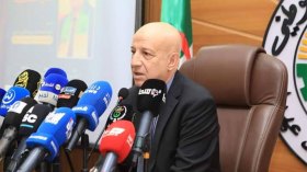 بن مبارك يُفعل لجنة الانضباط بالولايات ضد معارضيه