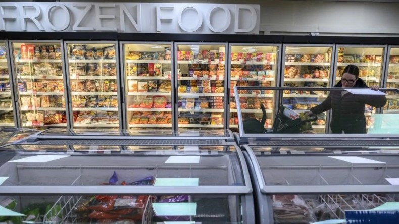 خبيرة بريطانية تكشف أمرا غير متوقع بشأن بعض الأطعمة المجمدة!