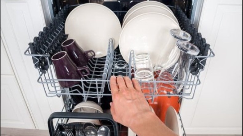 9 أخطاء يجب تجنبها أثناء استخدام غسّالة الأطباق