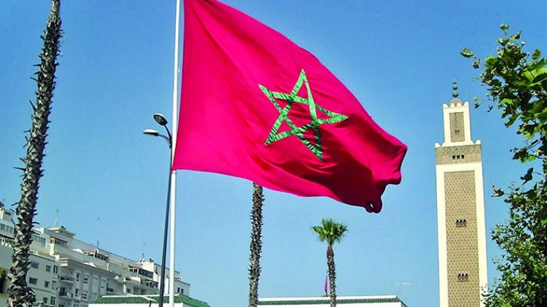 المخزن: ويلٌ للمصلين!