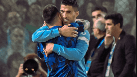 رسالة مؤثرة من ميسي إلى سواريز