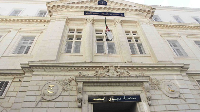 5 سنوات حبسًا لمتصرفين إداريين في مجمعات المسجونين