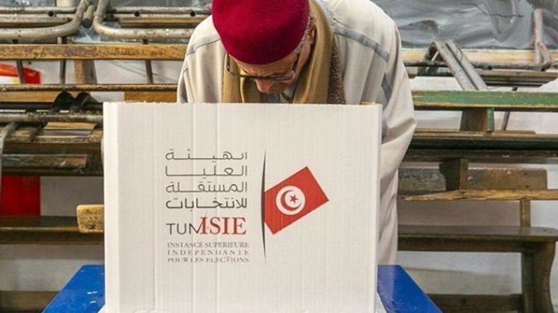 كل شيء عن الرئاسيات التونسية في الجزائر