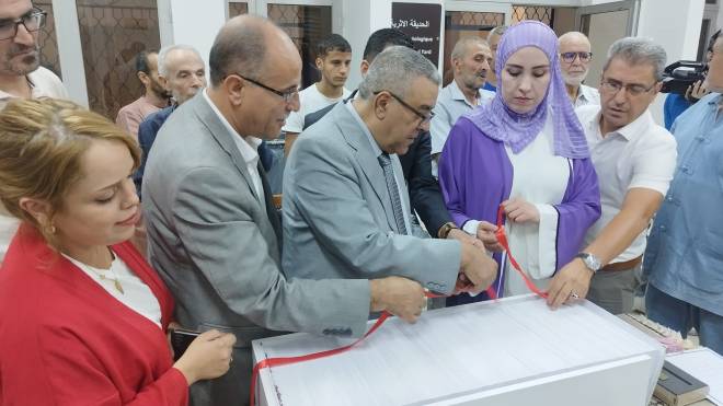 نورة من سطيف تؤلف أضخم كتاب في العالم