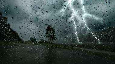 Alerte aux violents orages, plusieurs wilayas du nord concernées