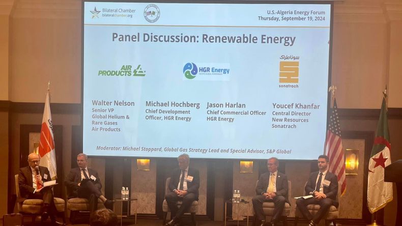 هيوستن: سوناطراك تستعرض قدرات الجزائر الهائلة في الطاقات المتجددة