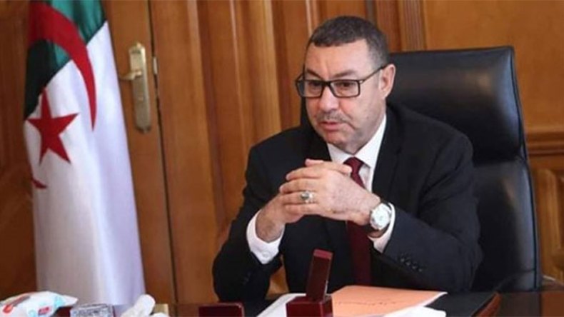 والي وهران يأمر بفتح تحقيق في حريق مستشفى بوهران