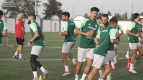 “الخضر”  في ليبيريا بـ 18 لاعبا وفرصة كبيرة لسعيود