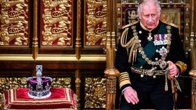 سيناتورة أسترالية من السكان الأصليين تهاجم الملك تشارلز