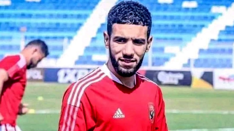 الأهلي المصري يستدعي الجزائري أحمد قندوسي إلى لجنته القانونية