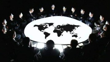 خطوات قبل السقوط إلى الخلف