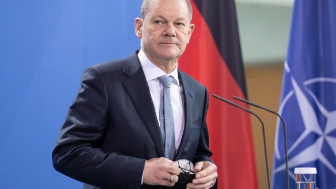 مواطنون ألمان برفضون دعم حكومتهم للإحتلال الصهيوني بالسلاح