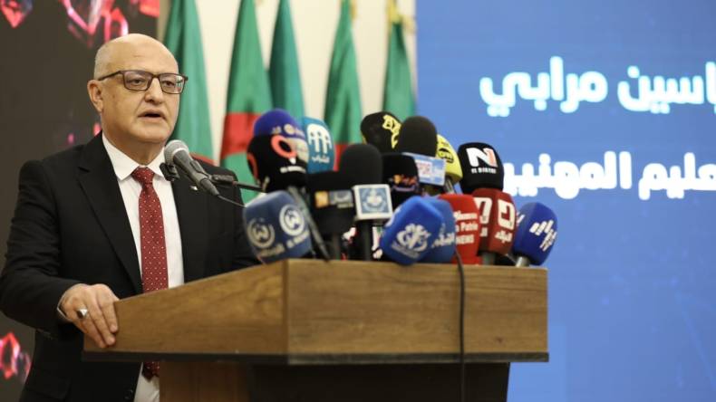 مرابي: فتح 443 تخصصًا بمناسبة انطلاق دورة التكوين الجديدة