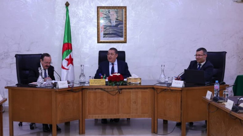 مراد: تشجيع الاستثمار أولوية رئيس الجمهورية لتعزيز الاقتصاد الوطني