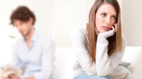 سيدات يقضين معظم حياتهن على نفقات أهلهن