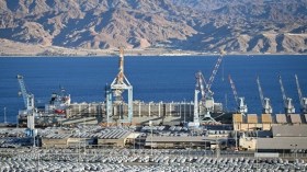 ميناء صهيوني يعلن إفلاسه بسبب الحوثيين