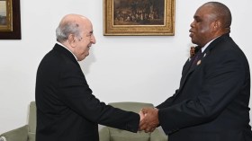 “هذه نتائج محادثاتي المثمرة مع الرئيس تبون”