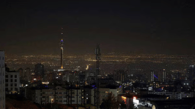 Israël frappe l’Iran