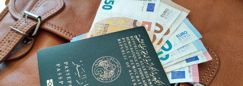 Le président ordonne l’augmentation de l’allocation touristique, de l’allocation du hadj et de la bourse des étudiants