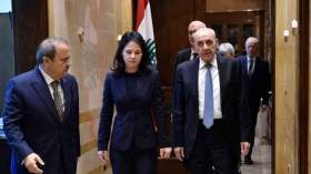 بعد ضجة تأييدها لقصف المدنيين.. وزيرة خارجية ألمانيا تتباكى على لبنان!