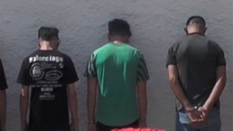 عصابة تقلّد أختام مؤسسات التنقيب عن البترول
