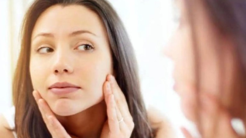 7 أسباب لنمو الشعر الزائد في الوجه عند النساء