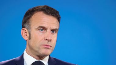 Israël promet une action en justice contre Emmanuel Macron