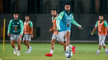 عزيمة وتركيز لأشبال بيتكوفيتش تحضيرا لمباراة الطوغو