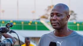 المدرّب الجديد للطوغو يحلم بِتحقيق أوّل فوز أمام الجزائر