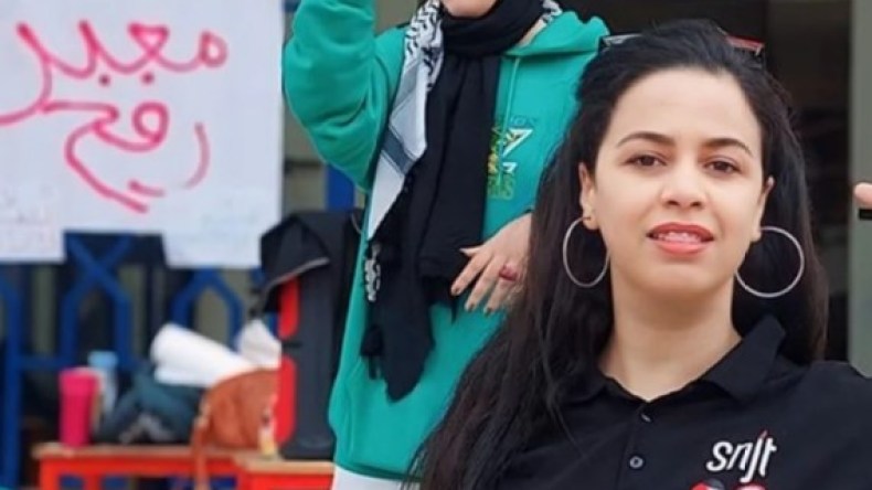 احتجاجا على استهداف المقاومة بتقرير صادم.. صحفية تونسية تنسحب من الحدث!