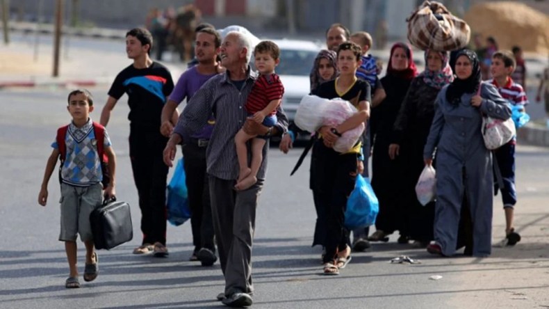 الإحتلال الإسرائيلي يدرس إصدار قانون يمنع وكالة “أونروا” من إغاثة سكان غزة