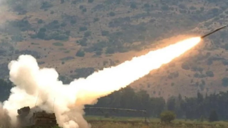 قصف قاعدة استخبارات تابعة لجيش الاحتلال ومزاعم باغتيال مسؤول بارز بحزب الله