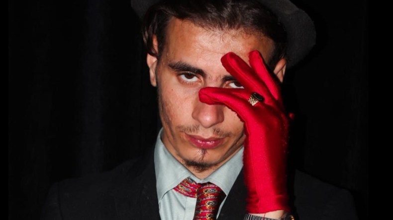 هكذا انتهج النفساني والمؤلف إسلام بوذراع أسلوب “دافنتشي”!